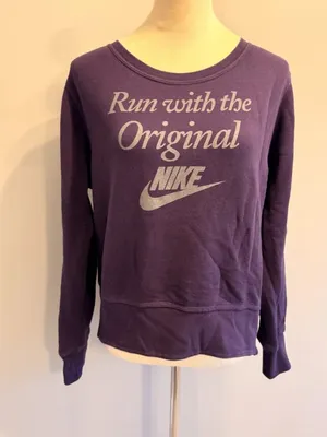 Nike women's medium purple/gray thick sweatshirt MSRP $75 thumbnail 5