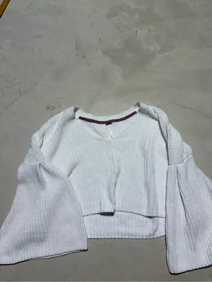 Free people White Bell-Sleeve Knit cropped sweater XS thumbnail 2