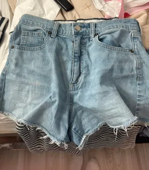 Universal Threads Jean shorts thumbnail 1