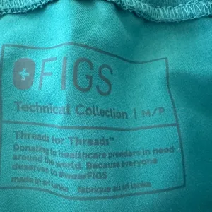 Figs High Waisted Yola Skinny Scrub Pants cactus green size medium petite MT thumbnail 2
