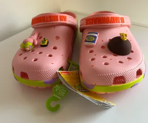 New Patrick Star Crocs – SpongeBob SquarePants X Crocs – US Men’s 8 / Women’s 10 thumbnail 1