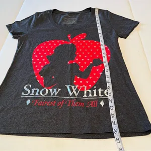 Disney Store Snow‎ White Womens Size Large Grey Gray Fairest of Them All Shirt thumbnail 6