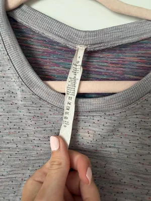 Lululemon Top thumbnail 5