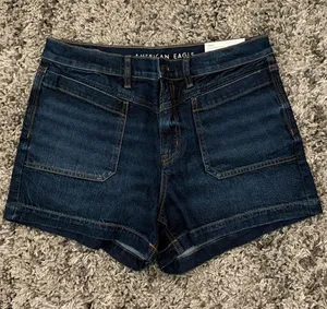 🐛 NWT American Eagle Outfitters Dark Indigo Denim Shorts thumbnail 1