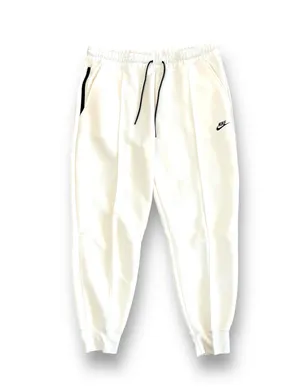 NWT NIKE Sportswear Tech Fleece Mid Rise Joggers thumbnail 2