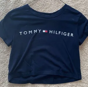 Tommy Hilfiger Baby Tee thumbnail 1