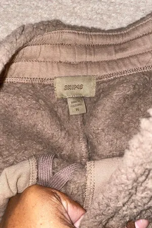 SKIMS Teddy Fleece Pants thumbnail 7
