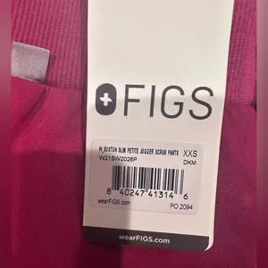 NWT Figs Cambridge Slim Jogger Scrub Pants - Dark Magenta slim Pettit XXS thumbnail 4