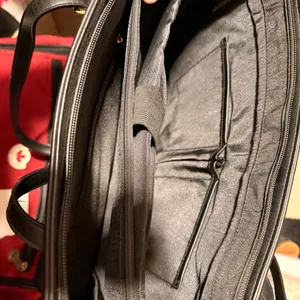 Women's Black Faux Leather Tote Bag With Multiple Compartments & Adjustable Stra thumbnail 13
