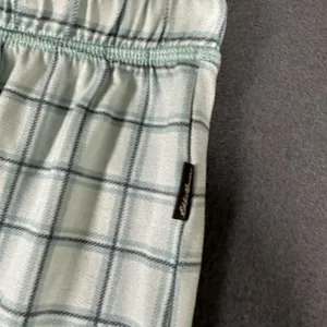 Eddie Bauer Pajama Set Womens Small Green Plaid Tank Top Pants Sleepwear Jersey thumbnail 6