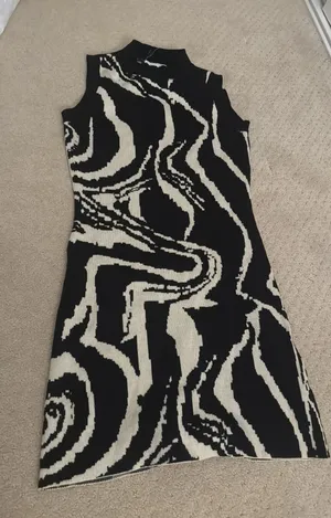 Sage The Label Black and white knitted dress thumbnail 1