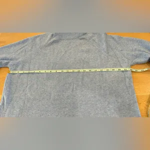 J crew Turtleneck sweater with side slits in Supersoft yarn blue size medium thumbnail 7
