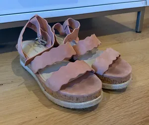 Marc Fisher Sandals thumbnail 1