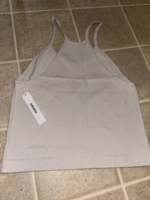 Ribbed Crop Bandeau Tank - Beige says it’s 2XL but I daily that an L thumbnail 6
