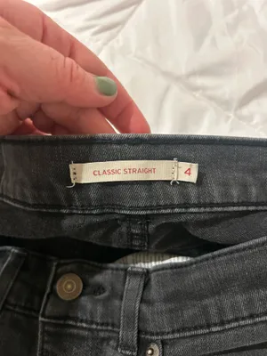 Levi’s Classic Straight Jeans Women’s thumbnail 3
