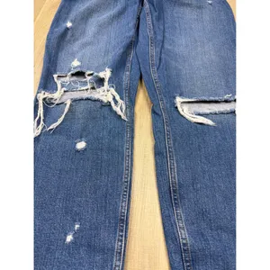 Abercrombie & Fitch Curve Love High Rise Mom Jeans Blue Distressed Women 6R 28‎ thumbnail 3