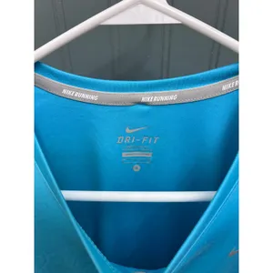 Nike Dri Fit Running Long Sleeve Shirt Women's Size Small Blue Athletic Top‎ thumbnail 2