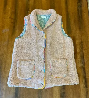 Easel Vest Large Blush pink and blue fuzzy Button Closure thumbnail 1