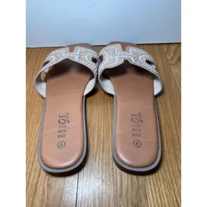 Rouge Helium Sandals Womens Size 9 Beige Beaded Studded Slide Slip On Shoes thumbnail 7