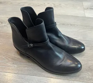 Sam Edelman Black‎ Leather Cut-Out Ankle Boots Pointed Toe Block Heel Size 9 thumbnail 1