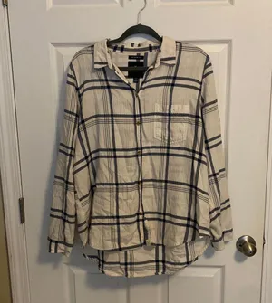 American Eagle Outfitters Flannel thumbnail 1