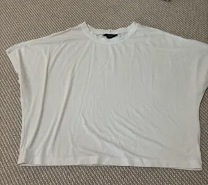 Cropped Athleta Top  thumbnail 1