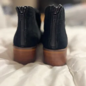 Steve Madden Black Suede Ankle Boots thumbnail 5