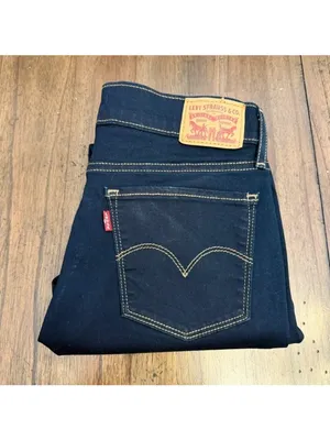 Levi’s Super Skinny Jeans thumbnail 4
