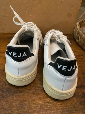 Veja V-10 Leather Sneakers White/Blue, Men's Size 8 thumbnail 3