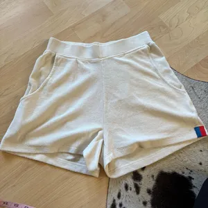 KULE The Terry Venus Shorts In Cream Size‎ XS thumbnail 2
