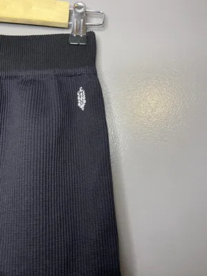 FP Movement Shorts Womens M/L Black Ribbed Knit High Rise Elastic Waist Yoga thumbnail 2