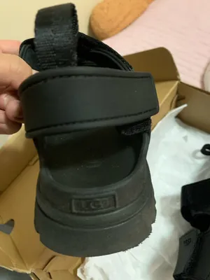 UGG Sandals thumbnail 4