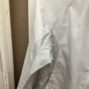 FINAL MARKDOWN Ladies Columbia windbreaker medium thumbnail 2