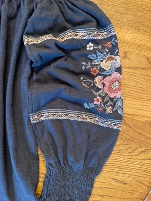 American Eagle Crop Shirt thumbnail 3