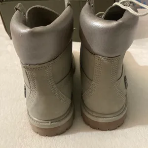 Timberland 6-Inch Premium Waterproof Boots 7.5 thumbnail 5