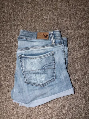 American Eagle Outfitters low rise jean shorts thumbnail 2