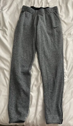 Sweatpants thumbnail 1