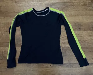 Lululemon tee thumbnail 1