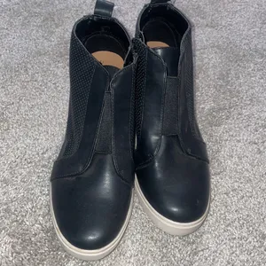 A New Day wedge black faux leather bootie thumbnail 4