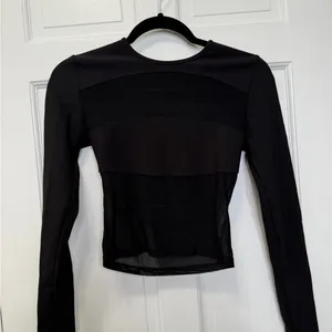 Edikted Black‎ Ribbed Long Sleeve Mesh Crop Top Size Medium thumbnail 1