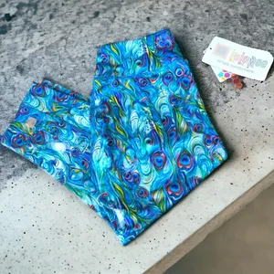 LuLaRoe Jade Peacock Feather Capri Leggings XS Blue Athletic Yoga Pants‎ NWT thumbnail 5