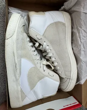 Nike Blazer Mid 77 thumbnail 1
