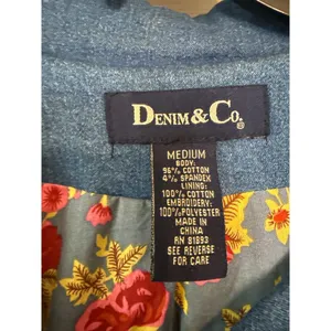 Denim & Co Embroidered Jean Jacket Blazer Floral Sleeves Floral Lining‎ Sz M thumbnail 5