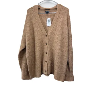 NWT Torrid Beige Vegan Cashmere Button Up Cardigan Sweater‎ Size 1X thumbnail 6