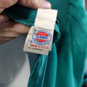Stunning vintage Green Formal dress thumbnail 7