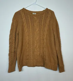 amber-brown L.L.Bean cable-knit crewneck sweater XL thumbnail 1