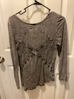 Affliction Gray Lace-Up Long Sleeve Skull Top with Multicolor Wing Graphic thumbnail 3