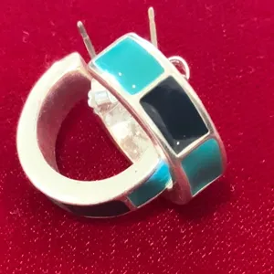 Vintage Earrings thumbnail 2
