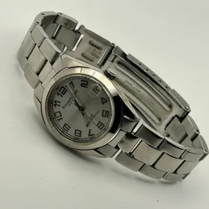 Kenneth Cole New York Silver-tone Stainless Steel Quartz Watch Working thumbnail 4