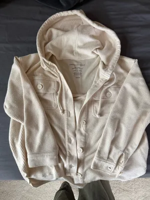 American Eagle Outfitters Button-Up thumbnail 1